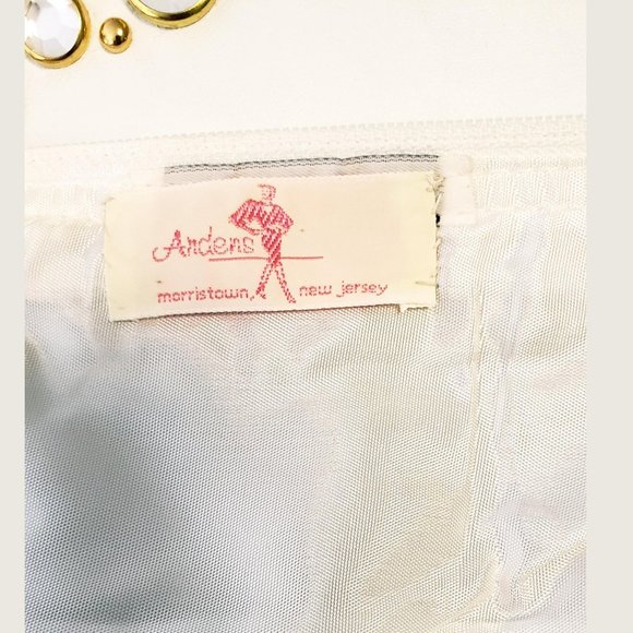 Ardens Pleather Jeweled Bustier - Picture 9 of 9